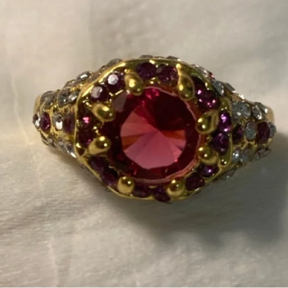 Ruby Colored Ring With Rhinestones - Gold Tone - image 3